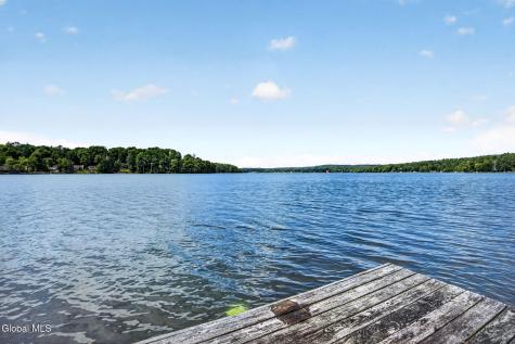 3015 W Shore Drive Galway NY 12086