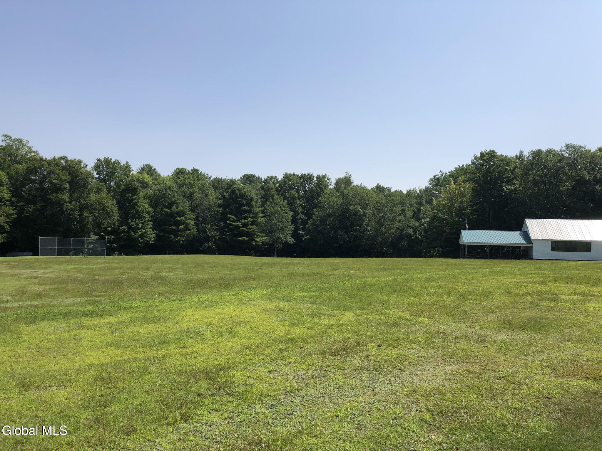3015 W Shore Drive Galway NY 12086
