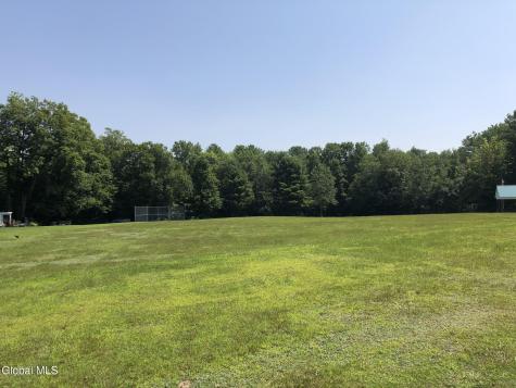 3015 W Shore Drive Galway NY 12086