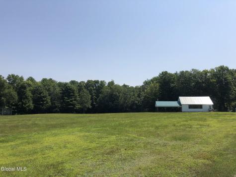 3015 W Shore Drive Galway NY 12086