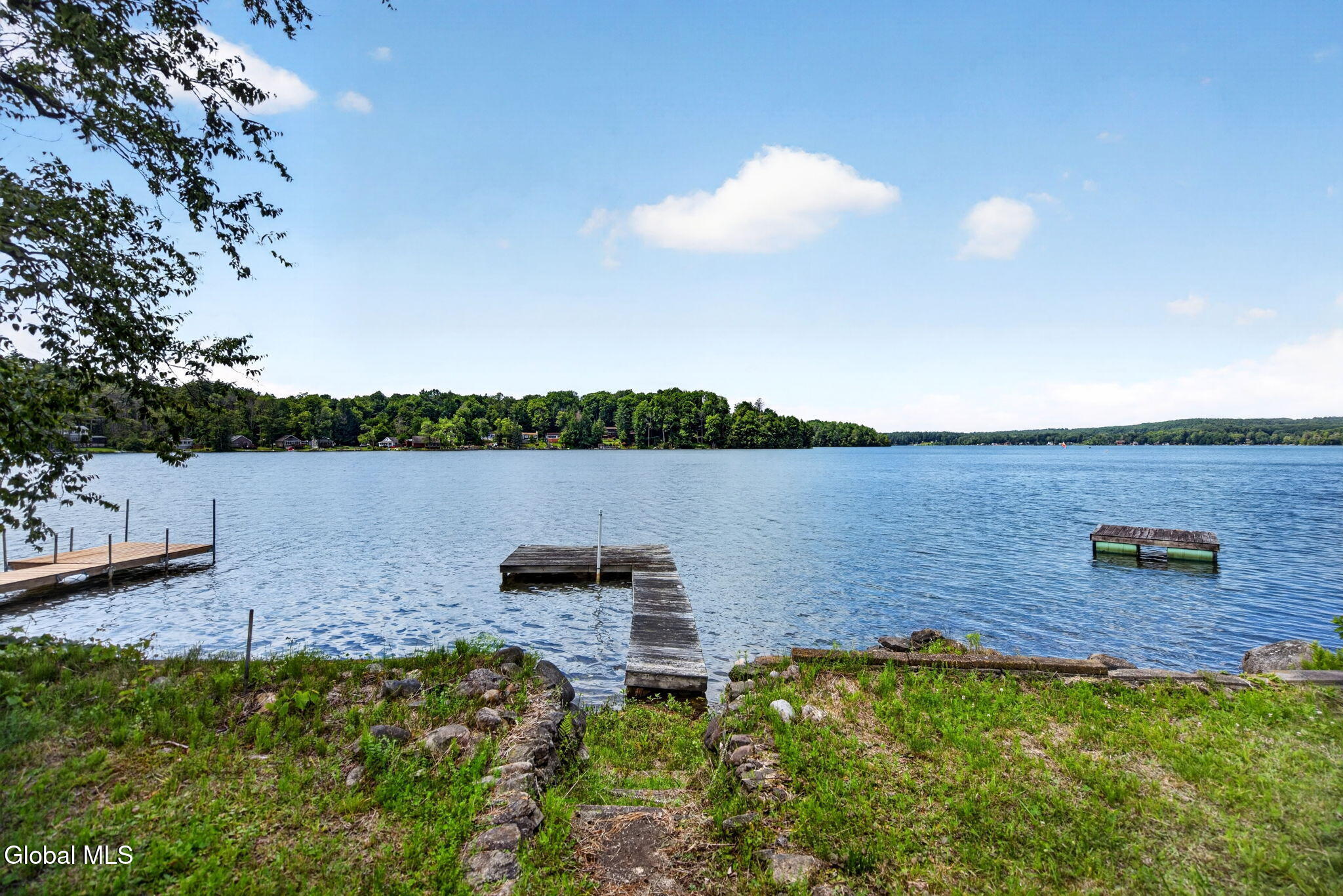 3015 W Shore Drive Galway NY 12086