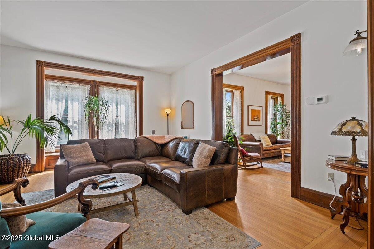 605 N Broadway Saratoga Springs NY 12866