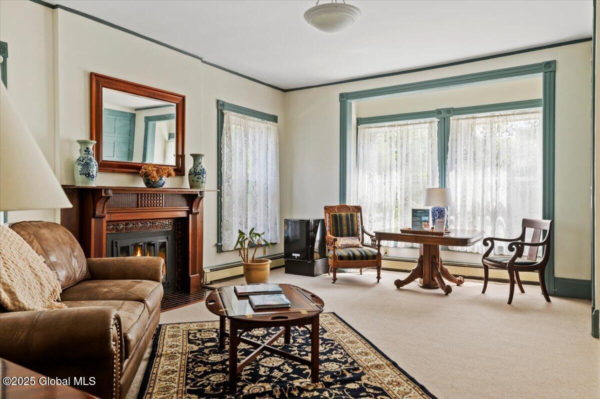 605 N Broadway Saratoga Springs NY 12866