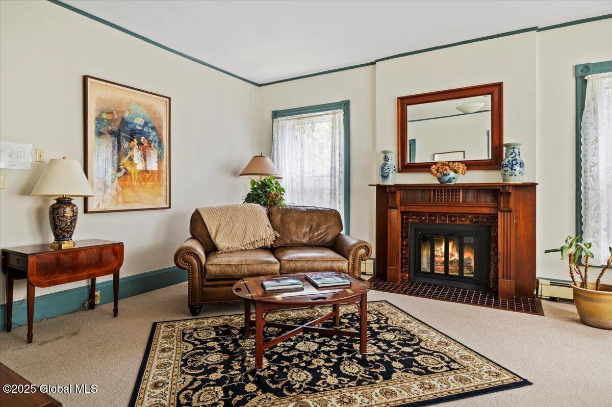 605 N Broadway Saratoga Springs NY 12866