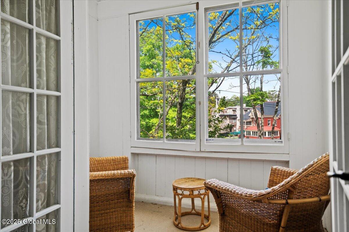 605 N Broadway Saratoga Springs NY 12866