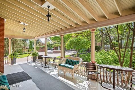 605 N Broadway Saratoga Springs NY 12866