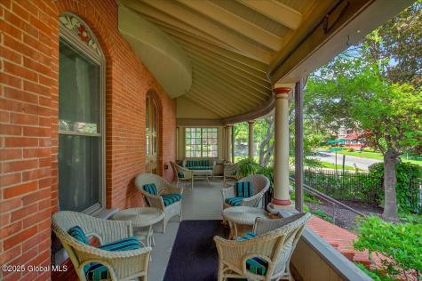 605 N Broadway Saratoga Springs NY 12866