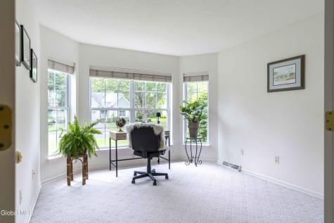 2 Sheridan Court Clifton Park NY 12065