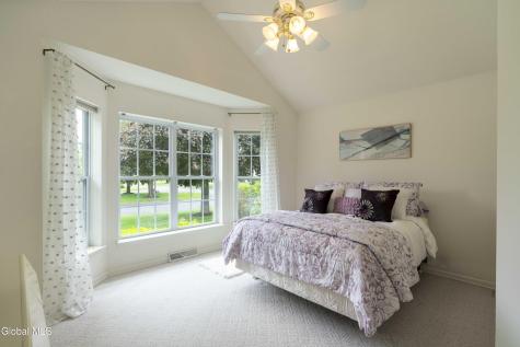 2 Sheridan Court Clifton Park NY 12065