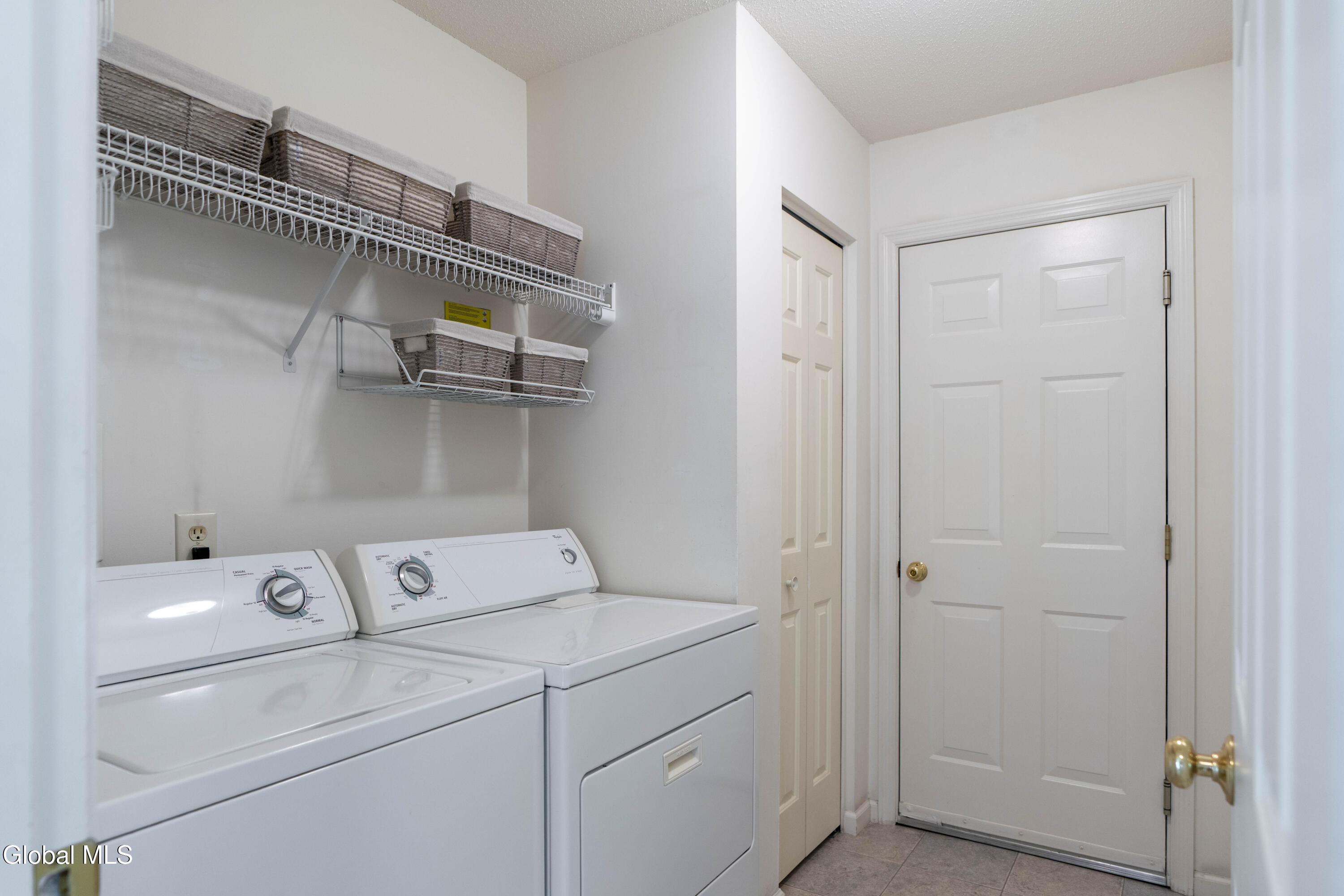 2 Sheridan Court Clifton Park NY 12065