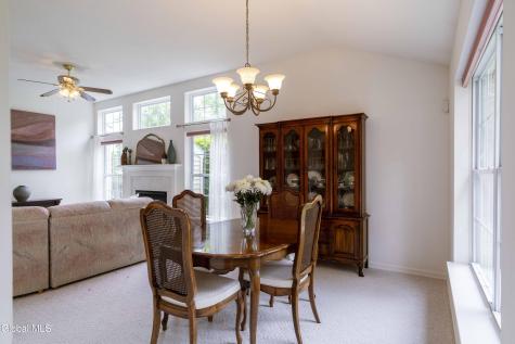 2 Sheridan Court Clifton Park NY 12065