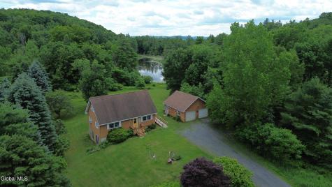 11 Hampton Heights Way Whitehall NY 12887
