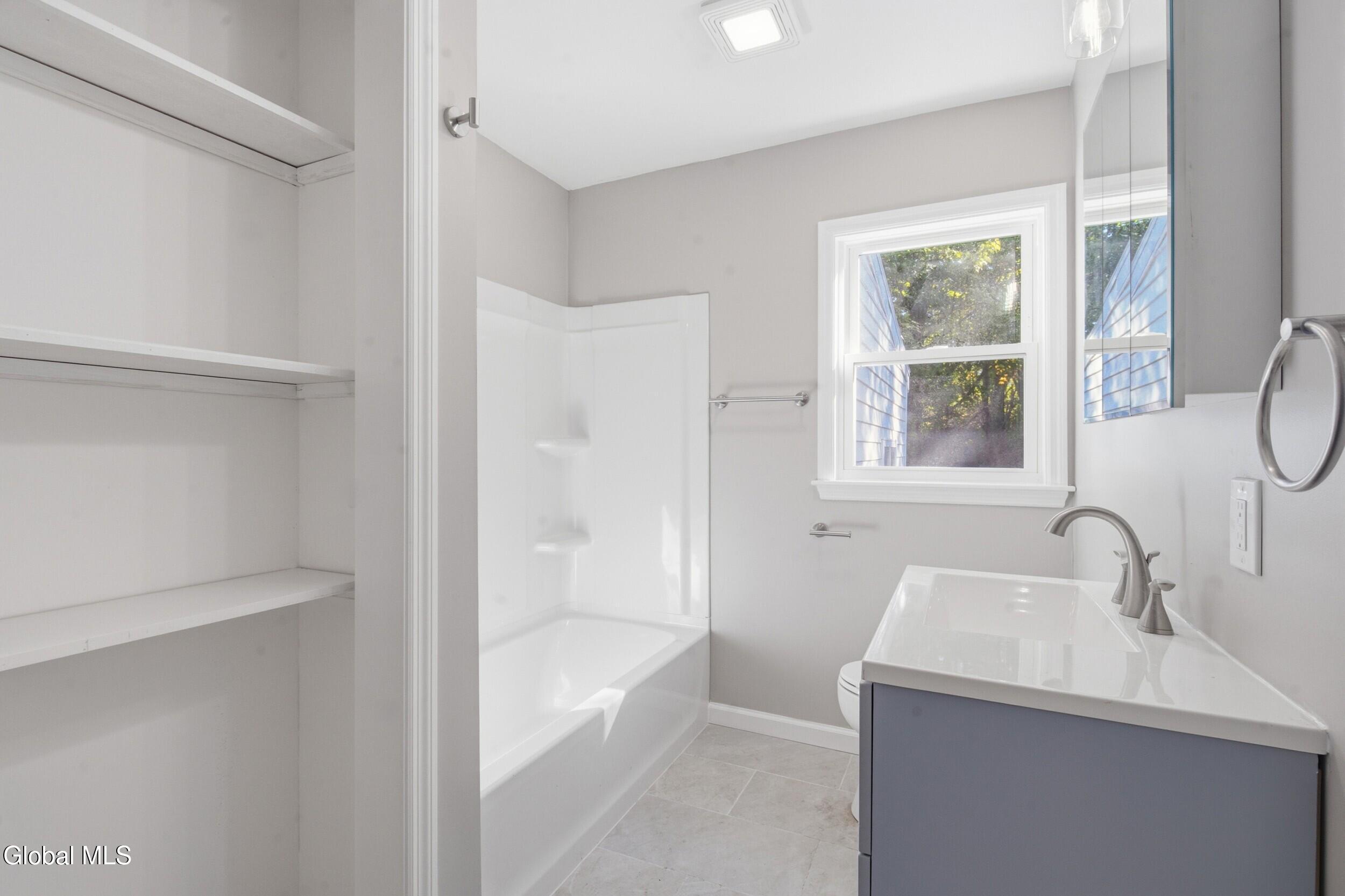108 Fort Hunter Road Schenectady NY 12303