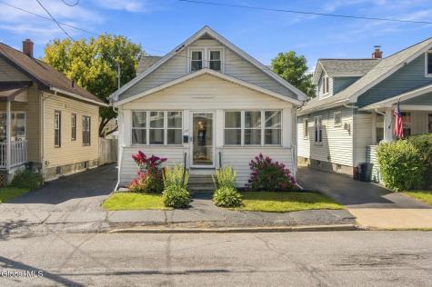 127 Lark Street Scotia NY 12302