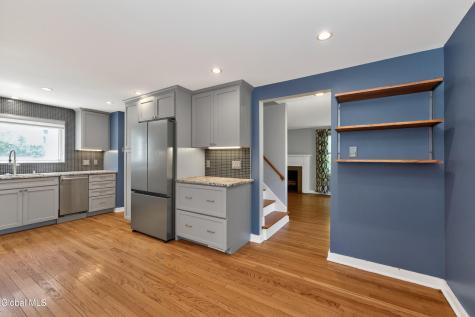 209 Colonial Avenue Albany NY 12208
