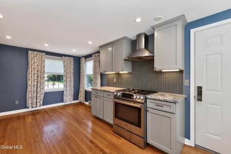209 Colonial Avenue Albany NY 12208