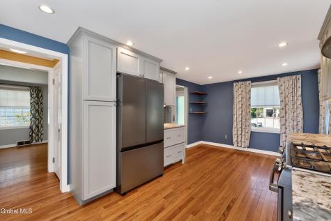 209 Colonial Avenue Albany NY 12208