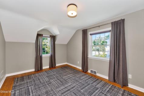 209 Colonial Avenue Albany NY 12208