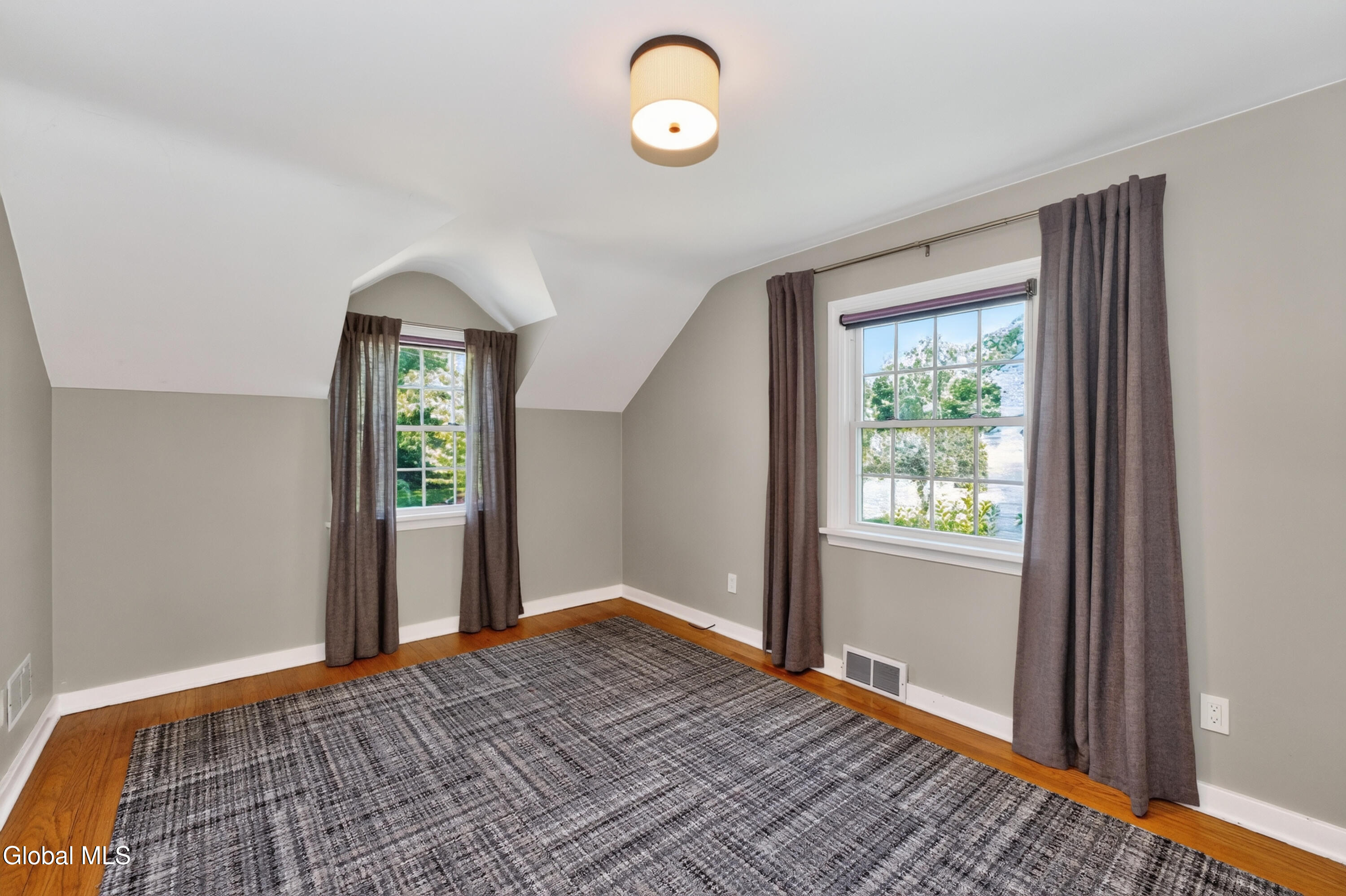 209 Colonial Avenue Albany NY 12208