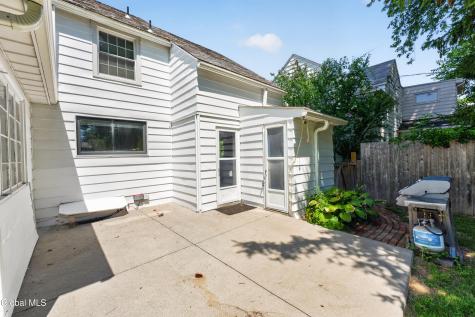 209 Colonial Avenue Albany NY 12208