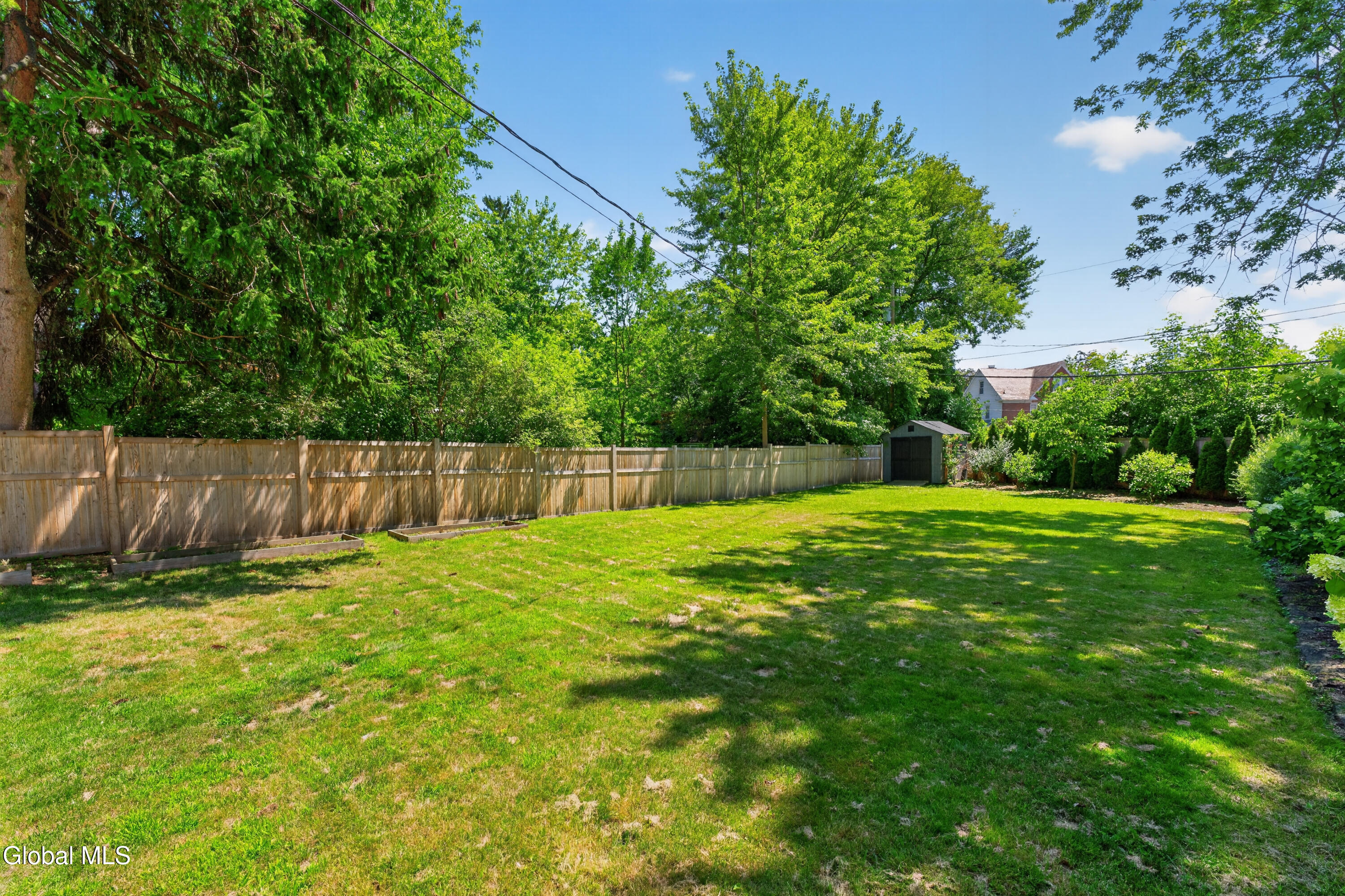 209 Colonial Avenue Albany NY 12208