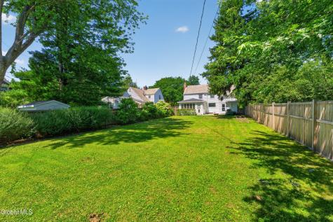 209 Colonial Avenue Albany NY 12208