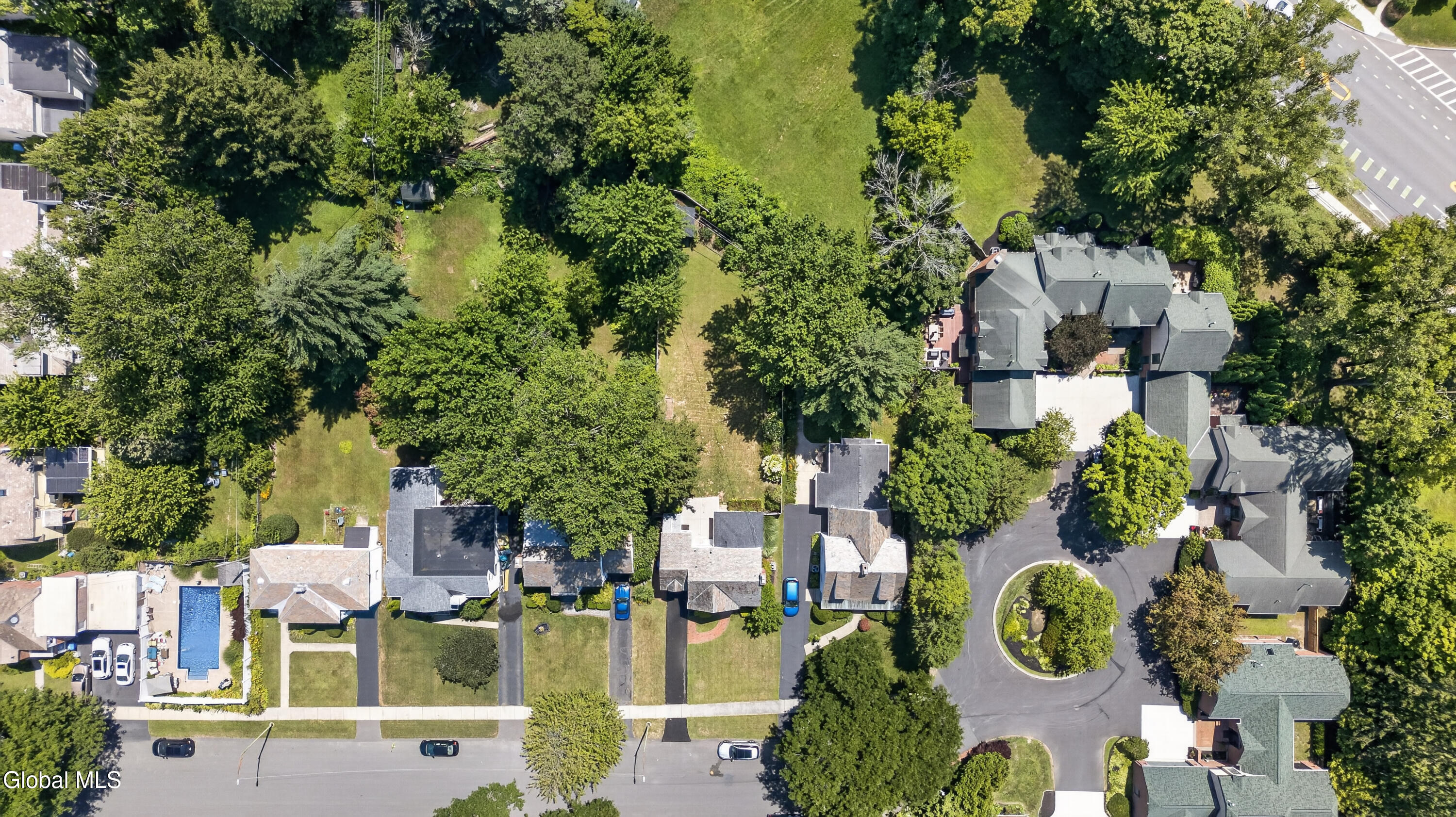 209 Colonial Avenue Albany NY 12208