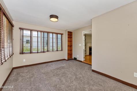 209 Colonial Avenue Albany NY 12208
