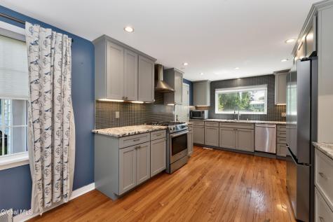 209 Colonial Avenue Albany NY 12208