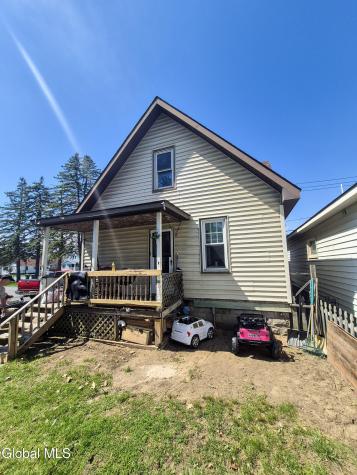 2906 Guilderland Avenue Schenectady NY 12306