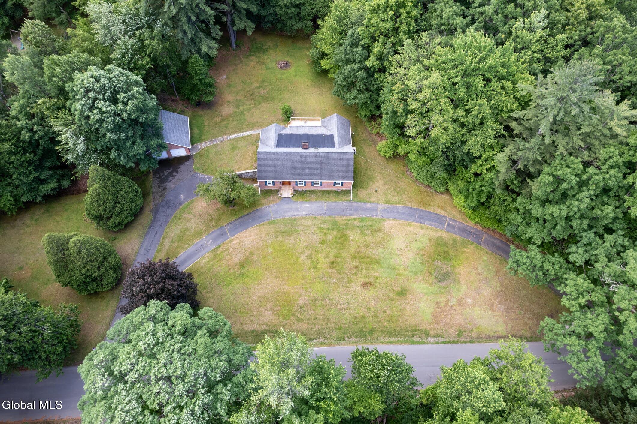 287 Thais Road Averill Park NY 12018