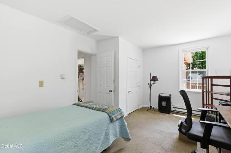 287 Thais Road Averill Park NY 12018