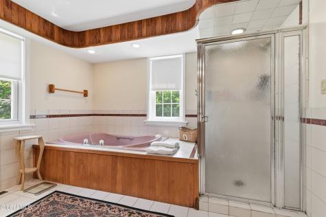287 Thais Road Averill Park NY 12018