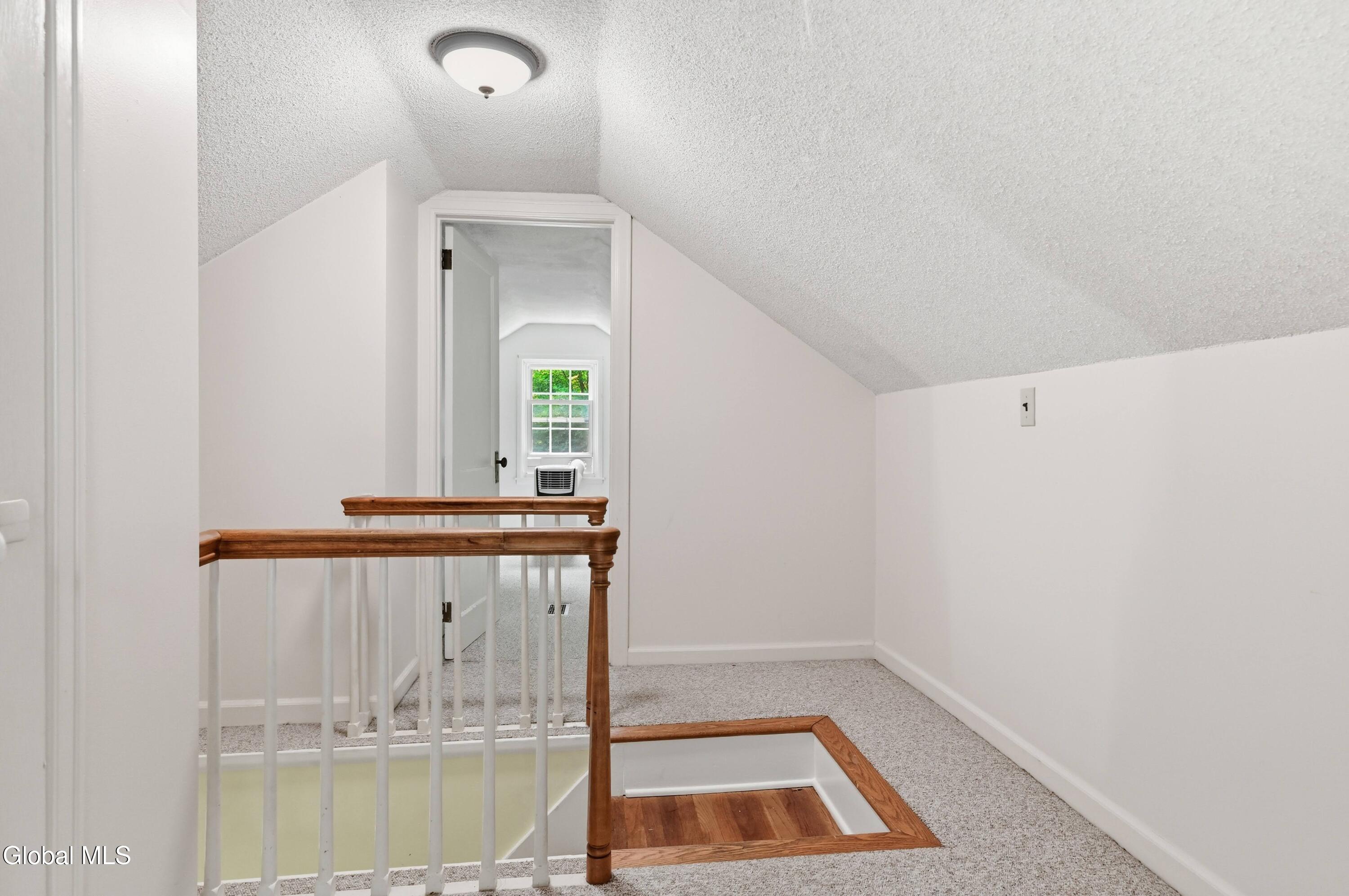 287 Thais Road Averill Park NY 12018