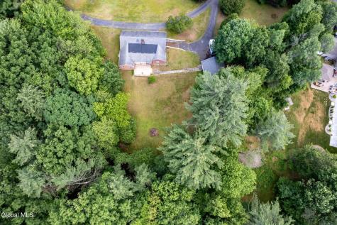 287 Thais Road Averill Park NY 12018