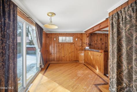 37 Rooney Avenue Albany NY 12205