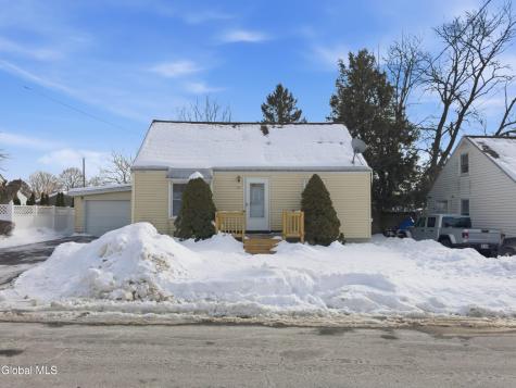 37 Rooney Avenue Albany NY 12205