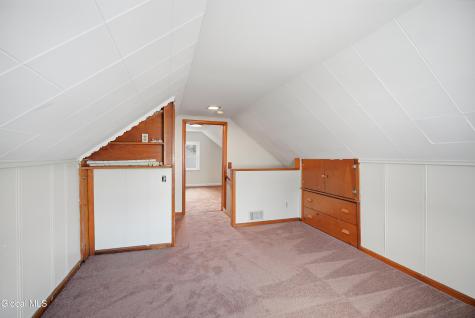 37 Rooney Avenue Albany NY 12205