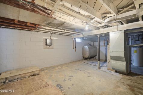 37 Rooney Avenue Albany NY 12205