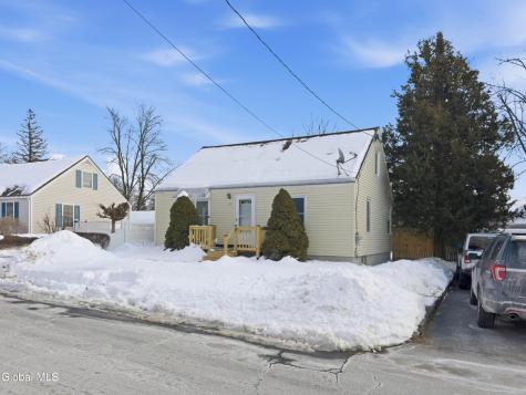 37 Rooney Avenue Albany NY 12205