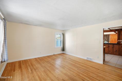 37 Rooney Avenue Albany NY 12205