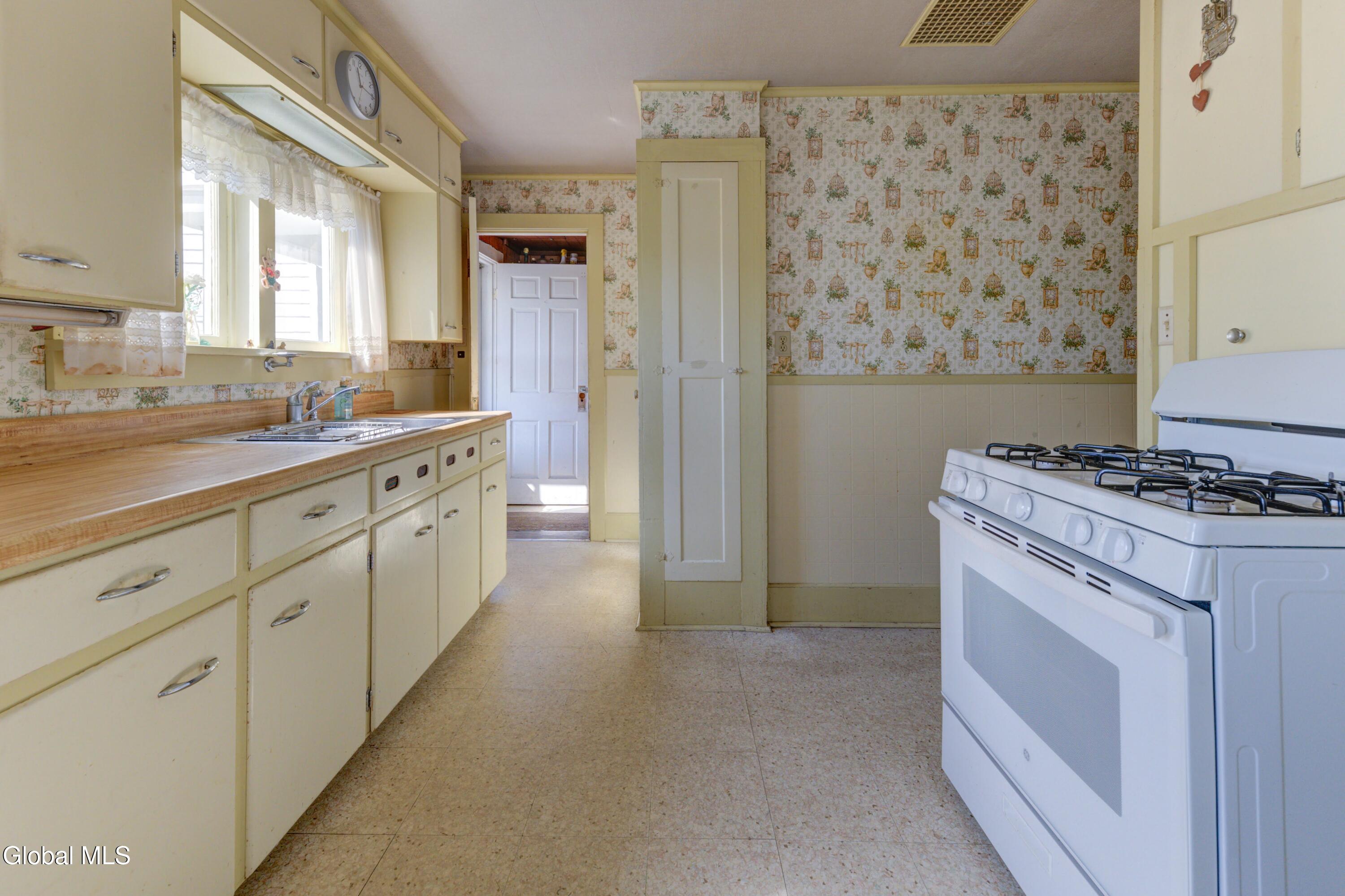 355 County Highway 123 Mayfield NY 12117