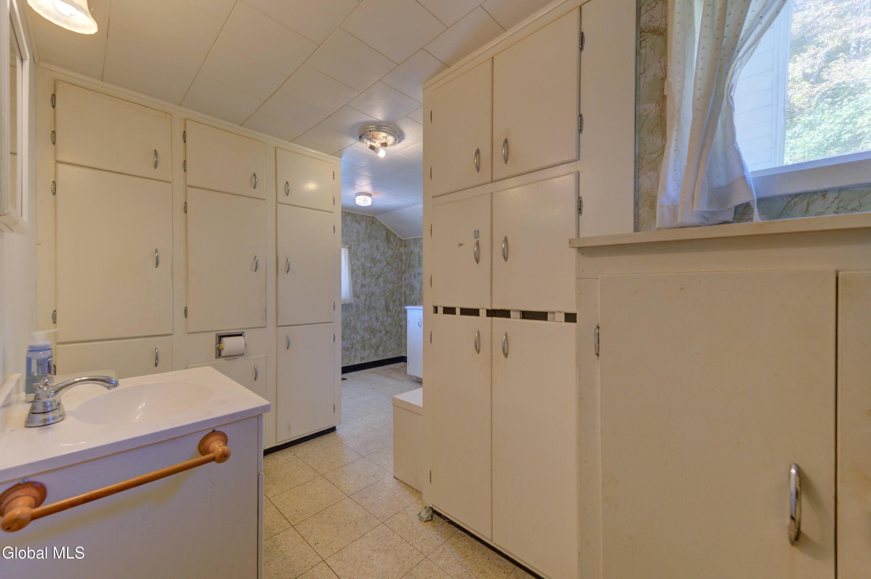355 County Highway 123 Mayfield NY 12117