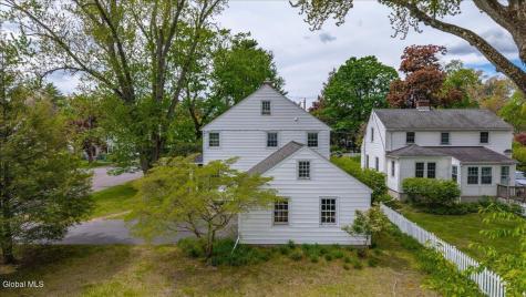 25 Pinedale Avenue Delmar NY 12054