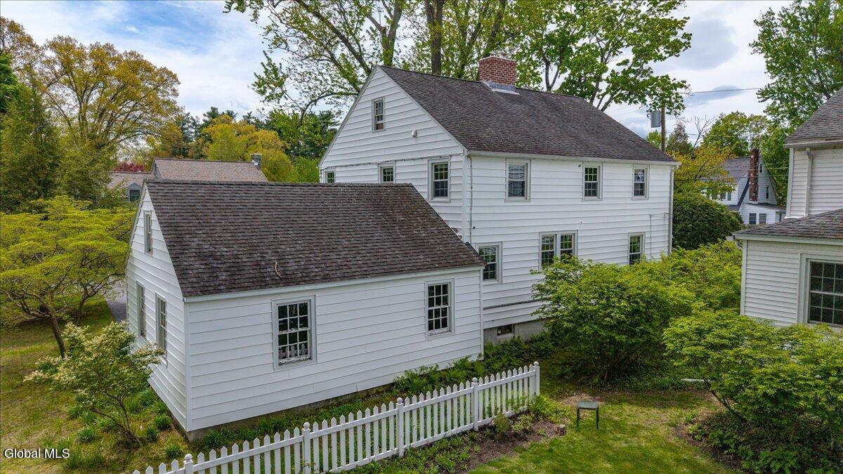 25 Pinedale Avenue Delmar NY 12054
