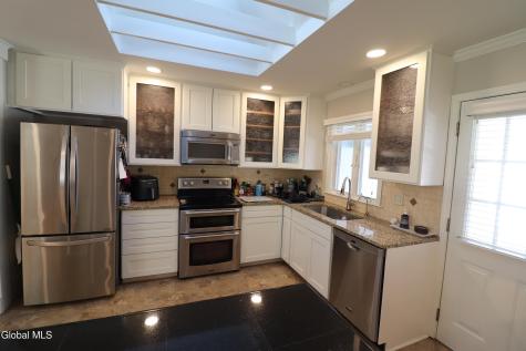 9 Azalea Court Clifton Park NY 12065