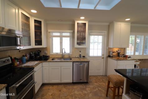 9 Azalea Court Clifton Park NY 12065