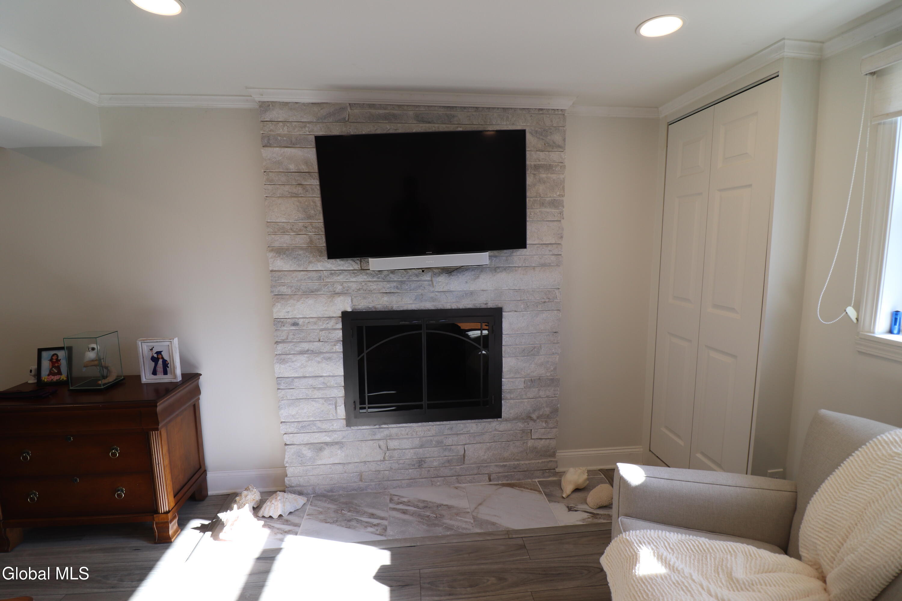 9 Azalea Court Clifton Park NY 12065