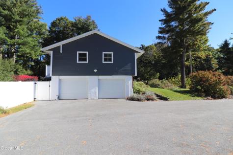9 Azalea Court Clifton Park NY 12065