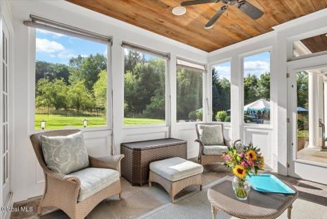 115 Woods Lane Menands NY 12204